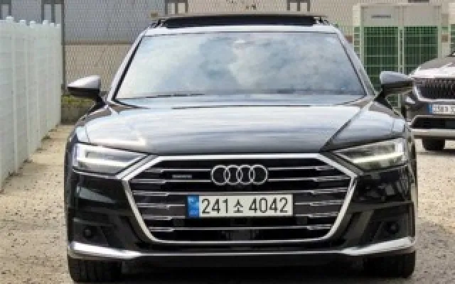 인천중고차살때 A8 (D5) 55 TFSI 콰트로 LWB 매물 사진 16 - 2022/03 89,957km