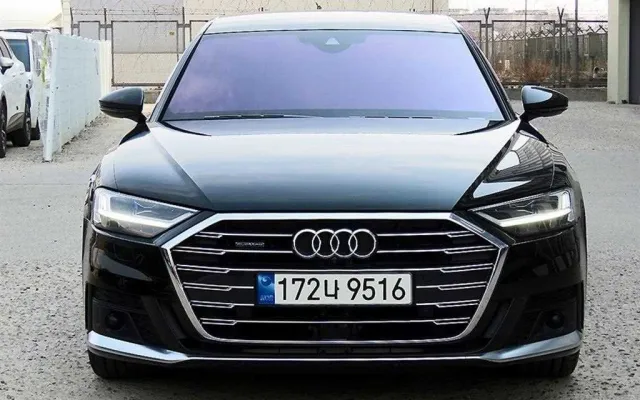 인천중고차살때 A8 (D5) 55 TFSI 콰트로 LWB 매물 사진 14 - 2022/07 57,692km