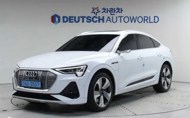 인천중고차살때 e-트론 55 콰트로 스포트백 매물 사진 13 - 2022/07 102,237km